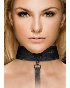 Shots Toys Denim Collar - With Leash - Roughened Denim Style - Black - O/s